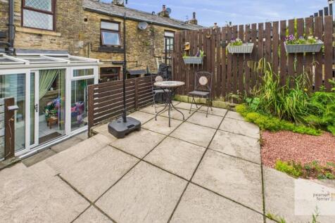 rear patio garden