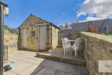 Rear patio &amp; store
