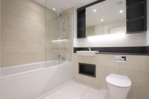Family Bathroom/ WC