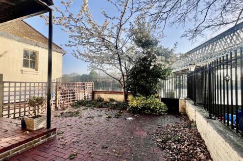 Private Garden
