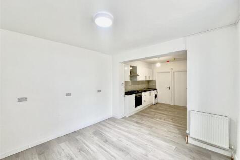 Open Plan Kitchen/ Reception Room