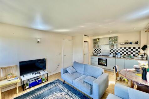 Reception Room / Kitchen