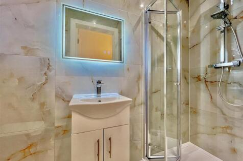 Shower Room/ WC