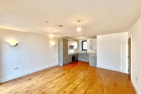 Open Plan Kitchen / Reception Room