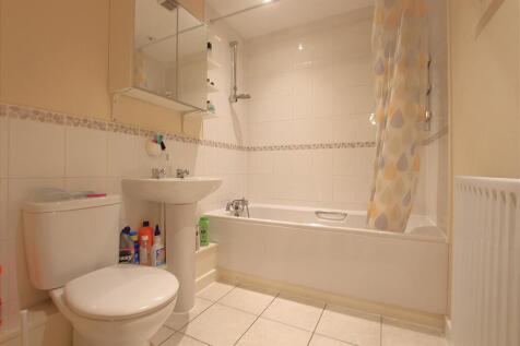 Family Bathroom/ WC