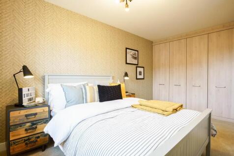 Ample space for fitted or freestanding wardrobes