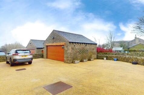 Driveway / Garage