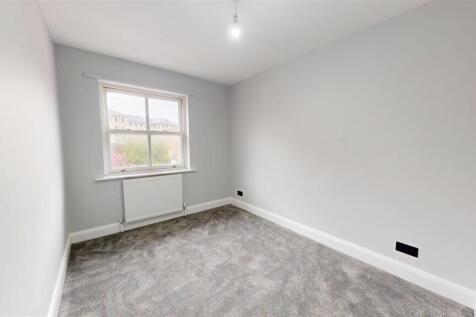 Flat-4-Crossley-Street-04152025_101920.jpg