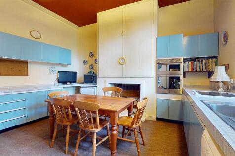 Shelf-House-03042025_121829.jpg