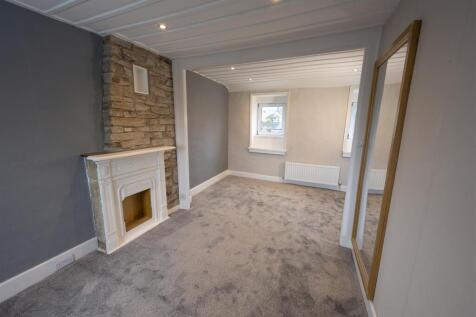 9_Bedroom_3_1_resize.jpg