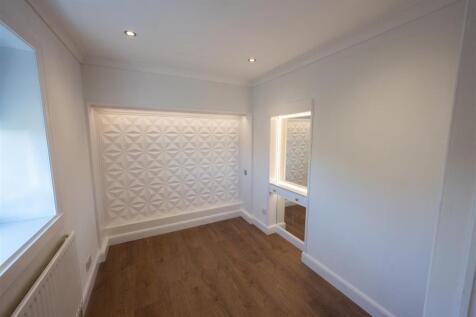 5_Bedroom_2.jpg