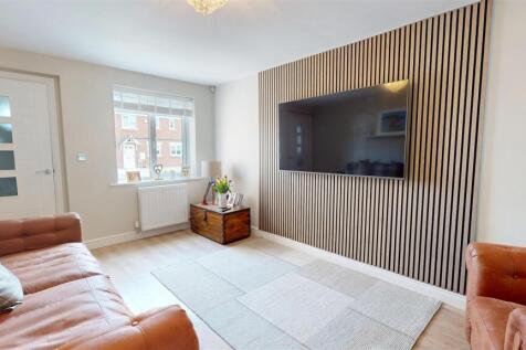 6-Asquith-Mews-04292025_135037.jpg