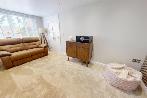 6-Asquith-Mews-05012025_133133.jpg