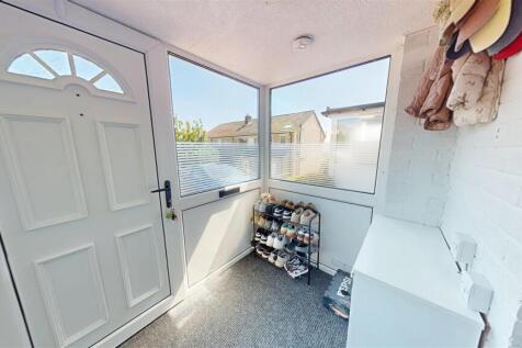 ENTRANCE PORCH