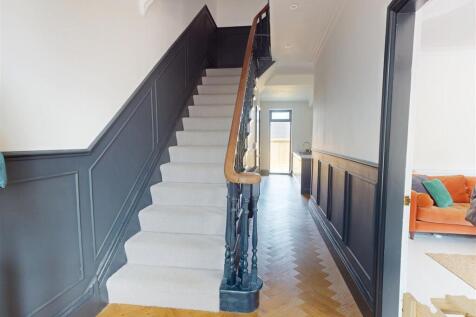 GROUND FLOOR