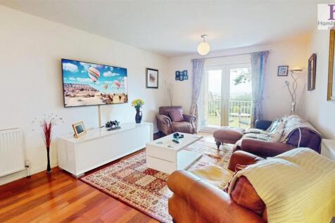 8f21e7ab-18-Heywood-Court-06032025_153317.jpg
