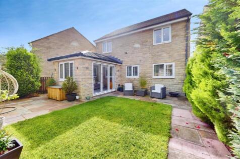 917899b8-23-Highcliffe-Court-07212025_130526.jpg