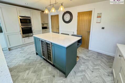 49aef1c7-23Highcliffe.jpg