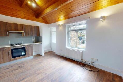 Living/Dining Area