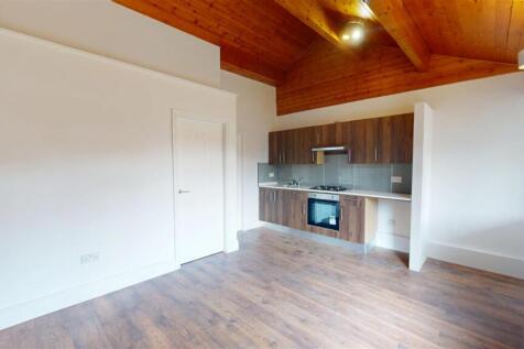 Living/Dining Area