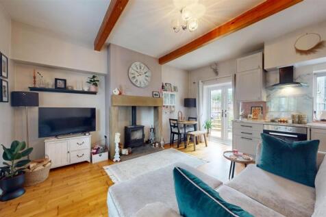 Dining Kitchen/Living