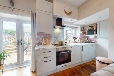 Dining Kitchen/Living