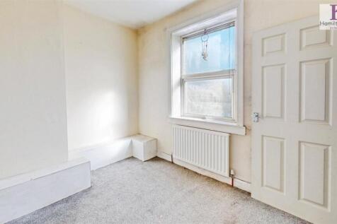 f1b20cbe-9-Ovenden-Road-Terrace-10072025_104431.jp