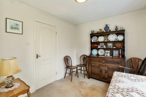 Corner_Cottage_79.jpg