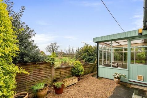 Corner_Cottage_99.jpg