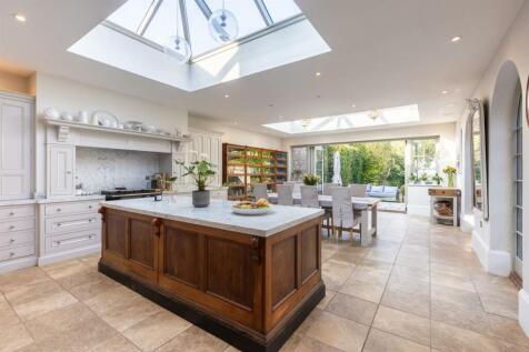 Carlbury House Kitchen Dining Room-8.jpg