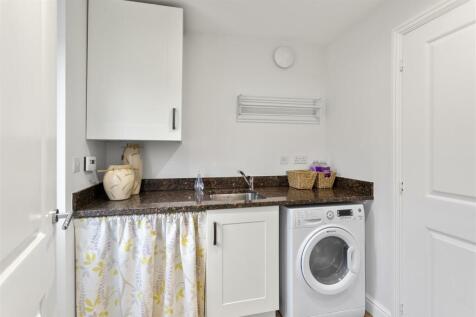 4_Longbridge_Drive_24.jpg