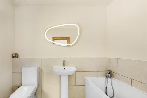 Larks_Edge_1110.jpg