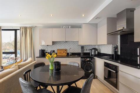 2_Chapel_Apartments_4.jpg