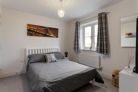 11_Farefield_Close_9.jpg