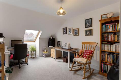 11_Farefield_Close_3.jpg