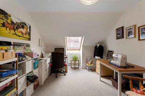 11_Farefield_Close_6.jpg