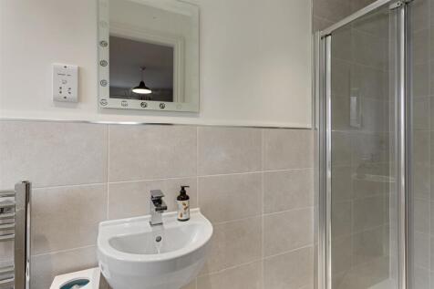 11_Farefield_Close_24.jpg