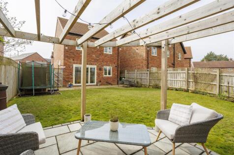 5_Farefield_Close__6.jpg