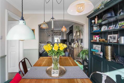 2_Horner_Avenue_24.jpg