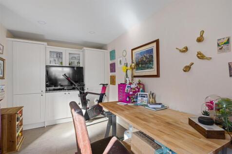 2_Horner_Avenue_36.jpg