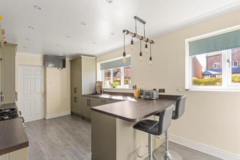7_Beech_Tree_Court_1.jpg