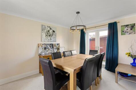 7_Beech_Tree_Court_19.jpg