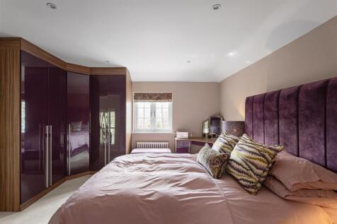 Manor_Croft_93.jpg