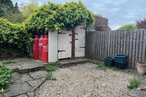 EAST END GARDEN.jpg