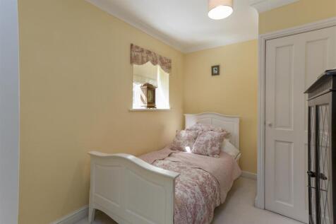 Neville_Cottage_10.jpg