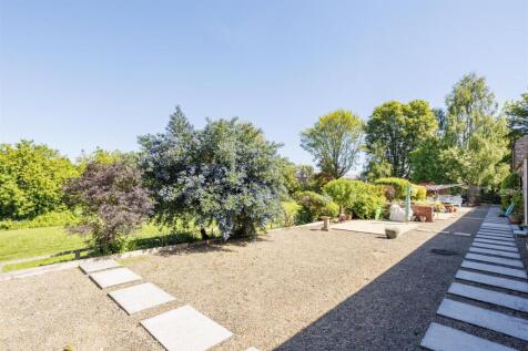 Neville_Cottage_18.jpg