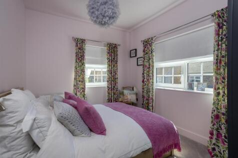 31_Throstle_Close_27.jpg
