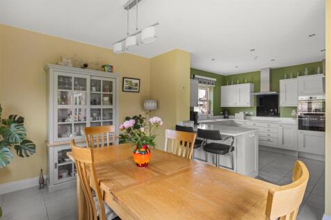 4_Farefield_Close_28.jpg