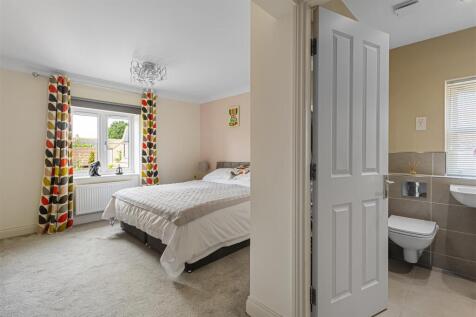 4_Farefield_Close_52.jpg