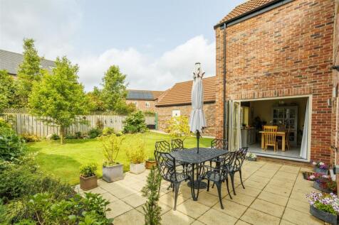 4_Farefield_Close__1.jpg
